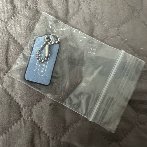 Authentic Coach Zipper Pull/Tag - Light Blue - Picture 3 of 8